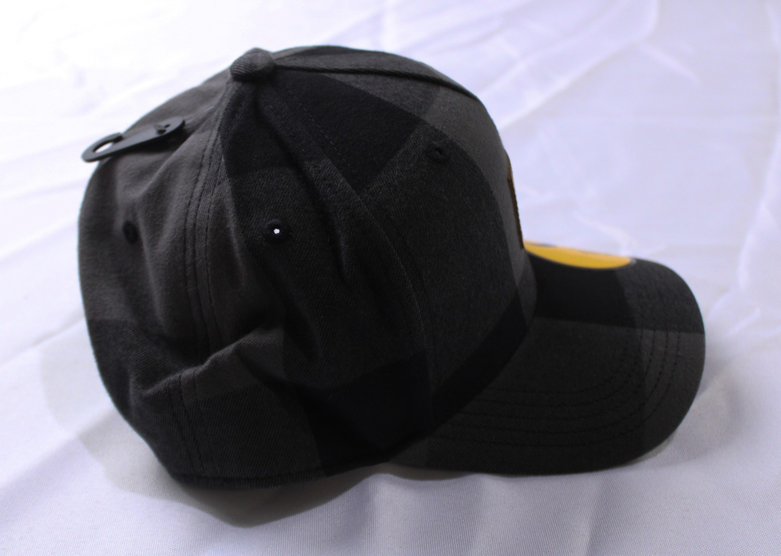 Carhartt Unisex Flannel Script Adjustable Snapback Cap LB3 Gravel One Size