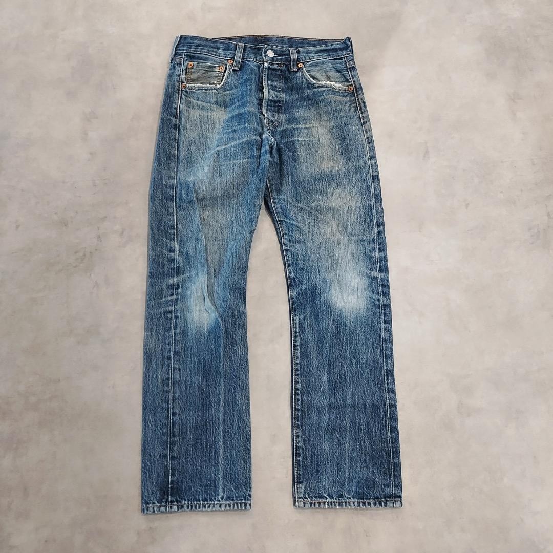 Levi’s 501 W30 denim vintage heavily faded honeycombed 20910