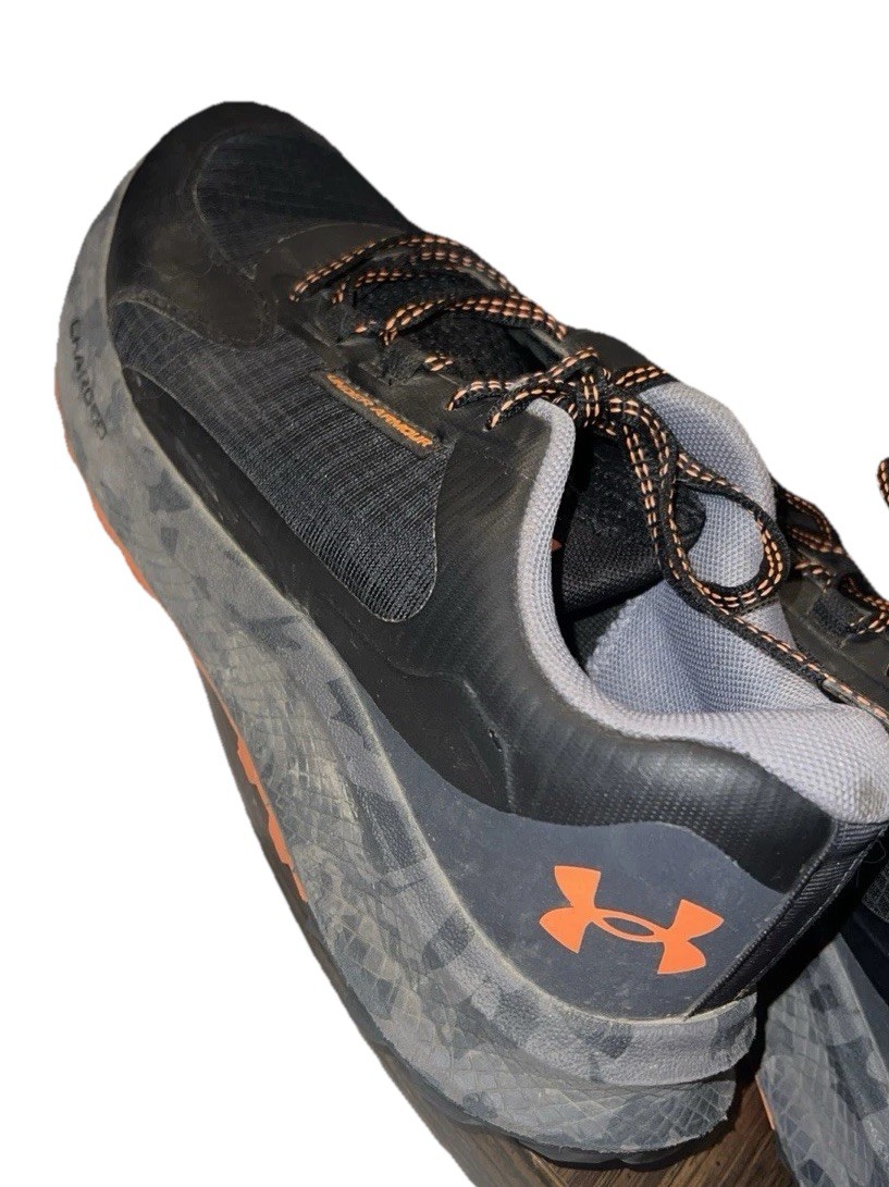 Under Armour 3028371 Men’s UA Charged Bandit Trail 3 Running Hiking Shoes 7.5 M