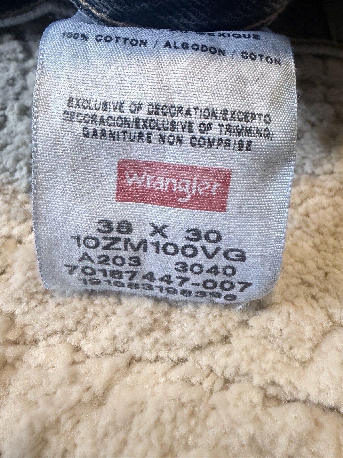 Wrangler Workwear Men’s Dark Wash Denim Straight Fit Jeans – NEVER WORN