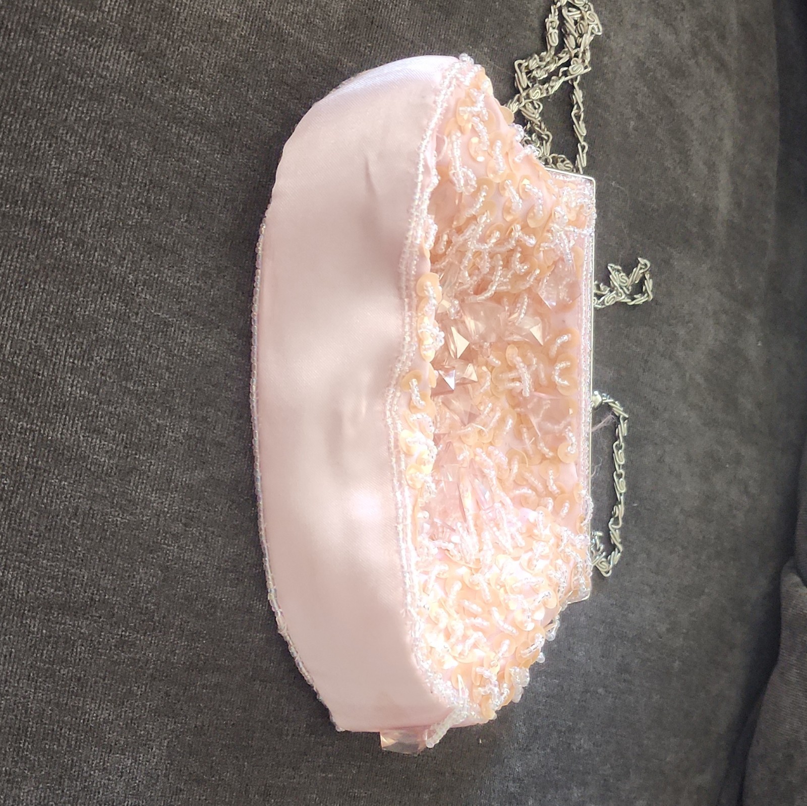 Bijoux Terner Pink Beaded Sequin Kiss Lock Clutch w Silver Chain Strap Small