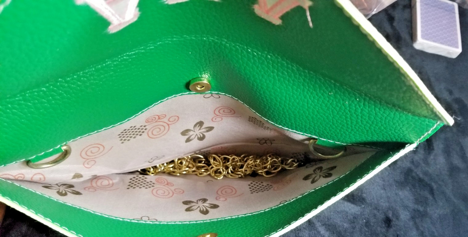 Alpha Kappa Alpha AKA Green Pebbled Faux Leather Envelope Clutch w/ Gold Chain
