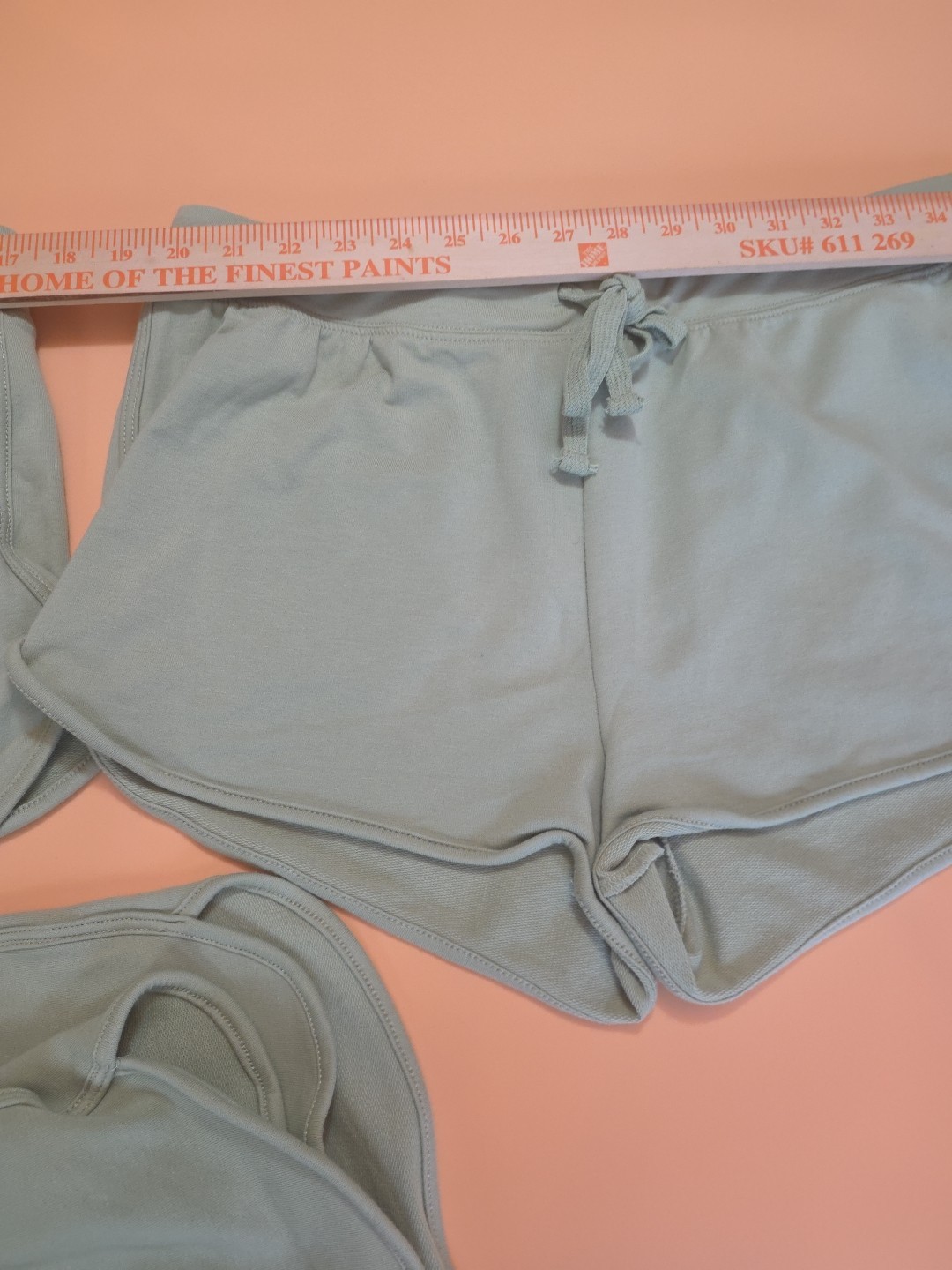 Ambiance Clash Bouclé Women’s Shorts Size Large Sage Green Drawstring Casual Lou