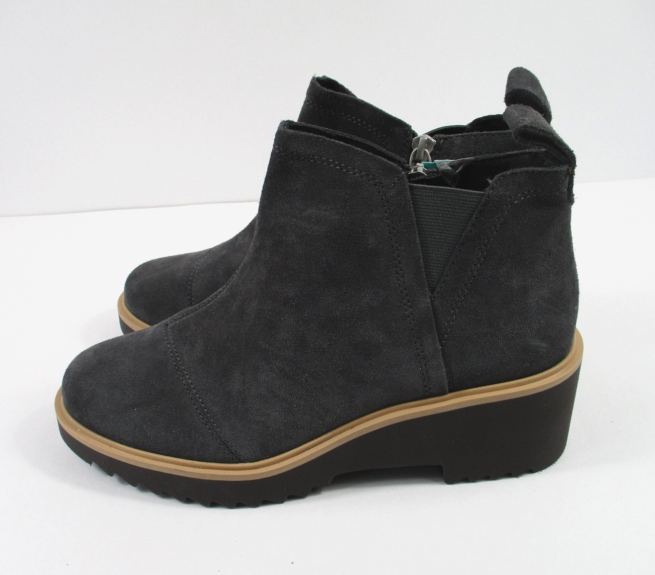 -NEW TOMS Maude Forged Iron Wide Width Suede Wedge Bootie Women’s Boots Sz 8.5W