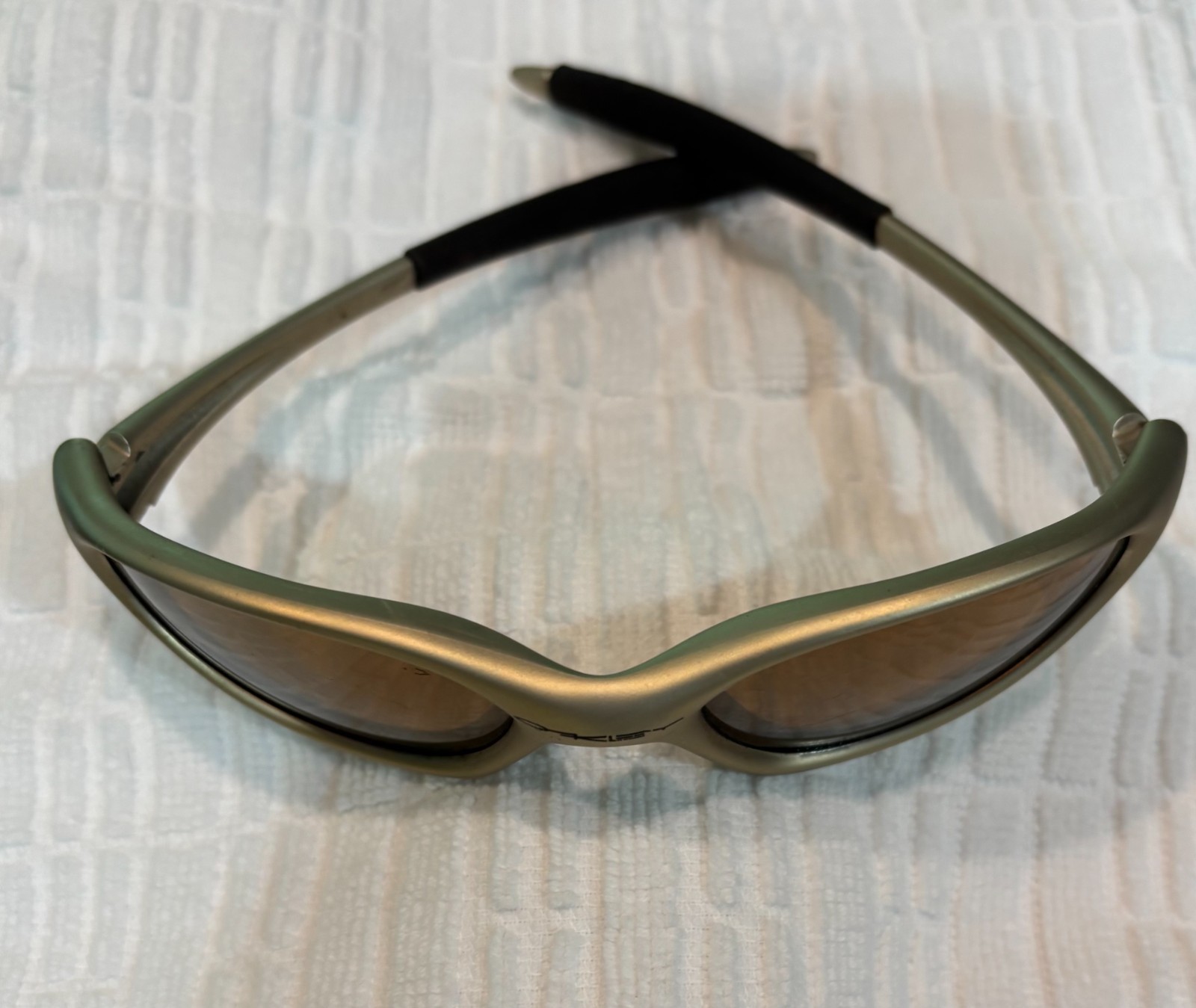 Oakley Minute 1.0 Sunglasses; Gold Frame with Amber Lenses