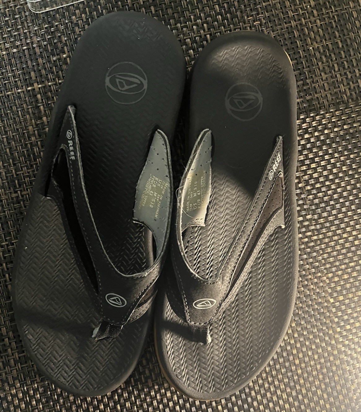 Reef Men’s Black Thong Sandals US 10 EU 43 Synthetic Upper/Outsole