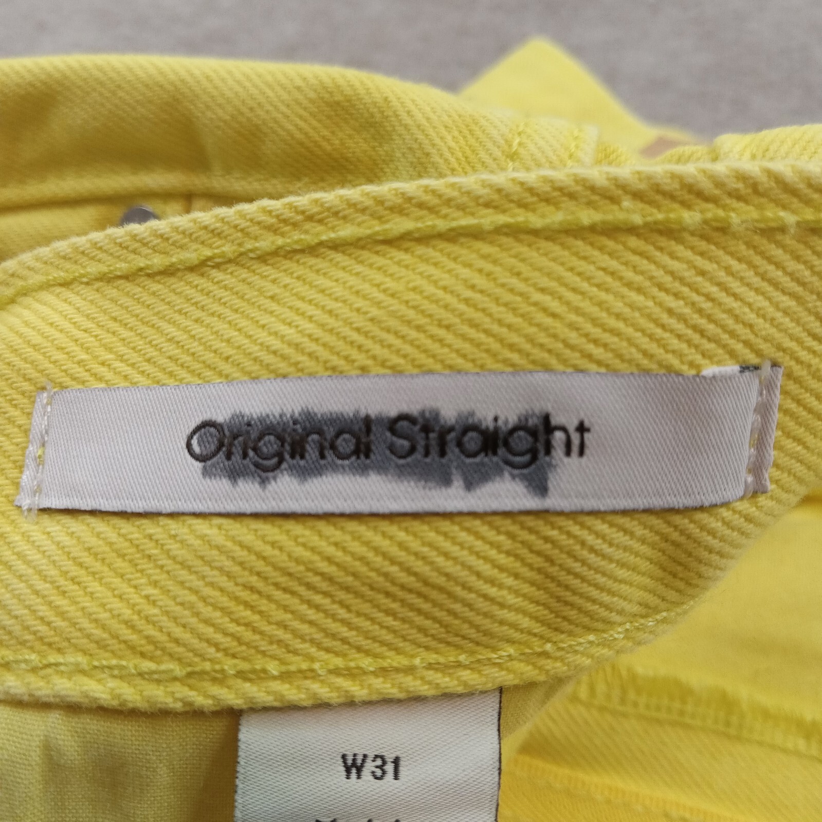 Calvin Klein Jeans Mens 31 (33x28Actual) Yellow Denim Straight Leg Casual