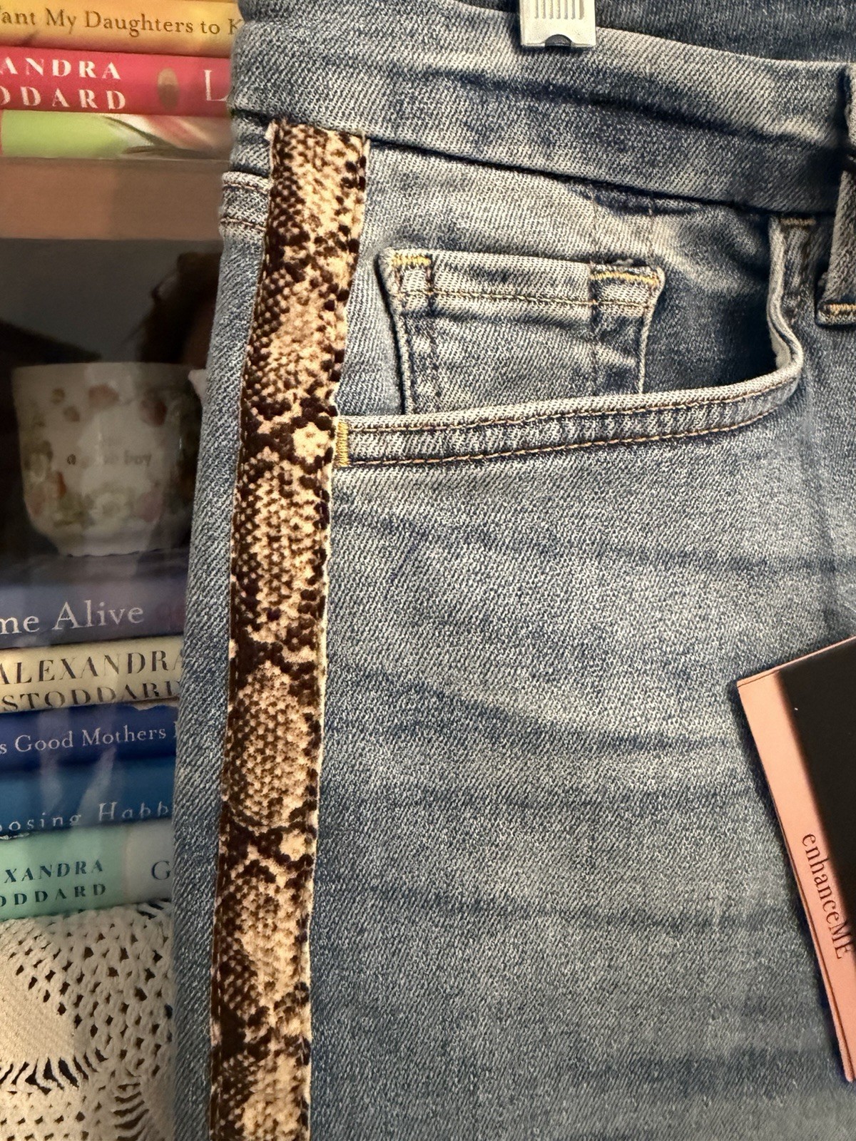 Jen 7 by 7 For All Mankind Ankle Straight Jeans w Reptile Print Trim Sz 14 NWT