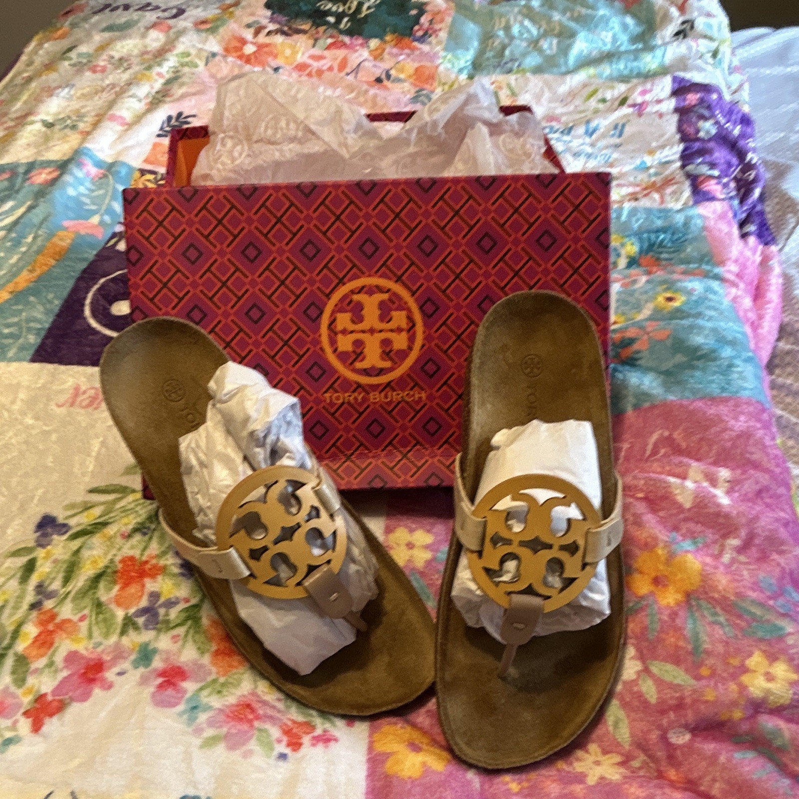 Tory Burch Leather Thong Sandals Brown/Gold Slip On Logo Accents Women’s US 8