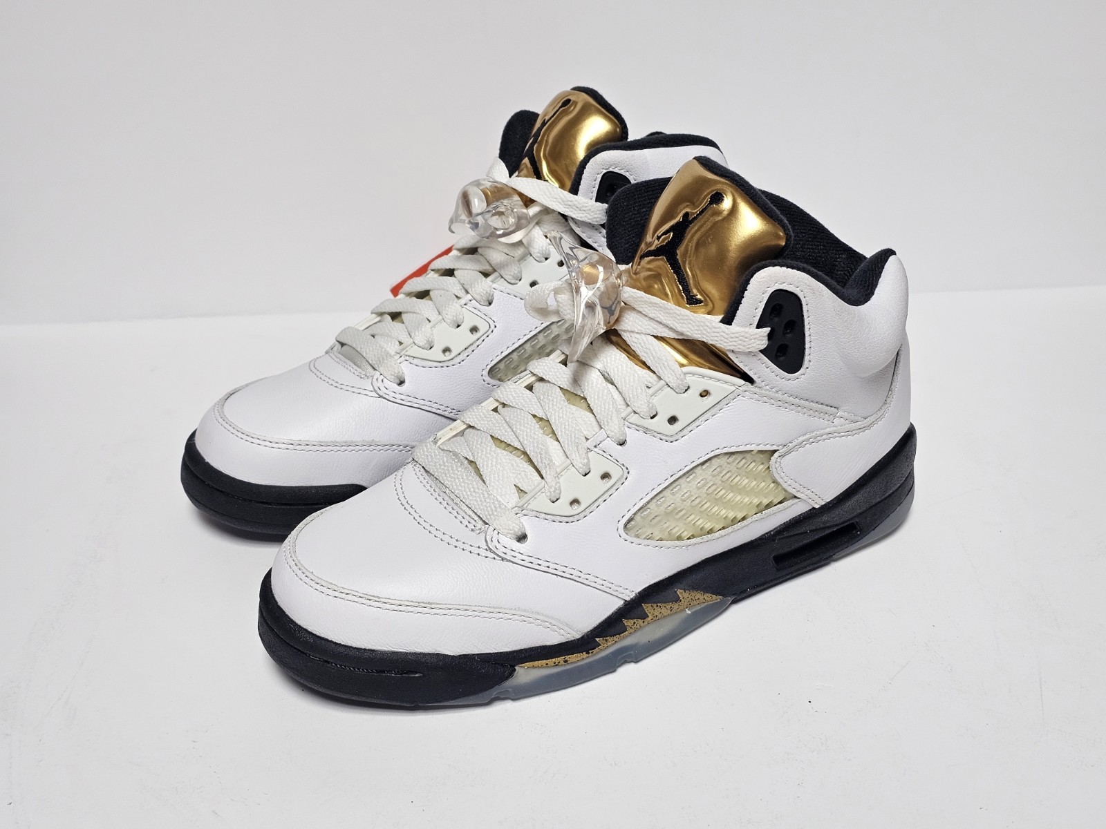 DS SZ. 4.5Y Jordan 5 olympic 2017 GS v 440888 133 bred