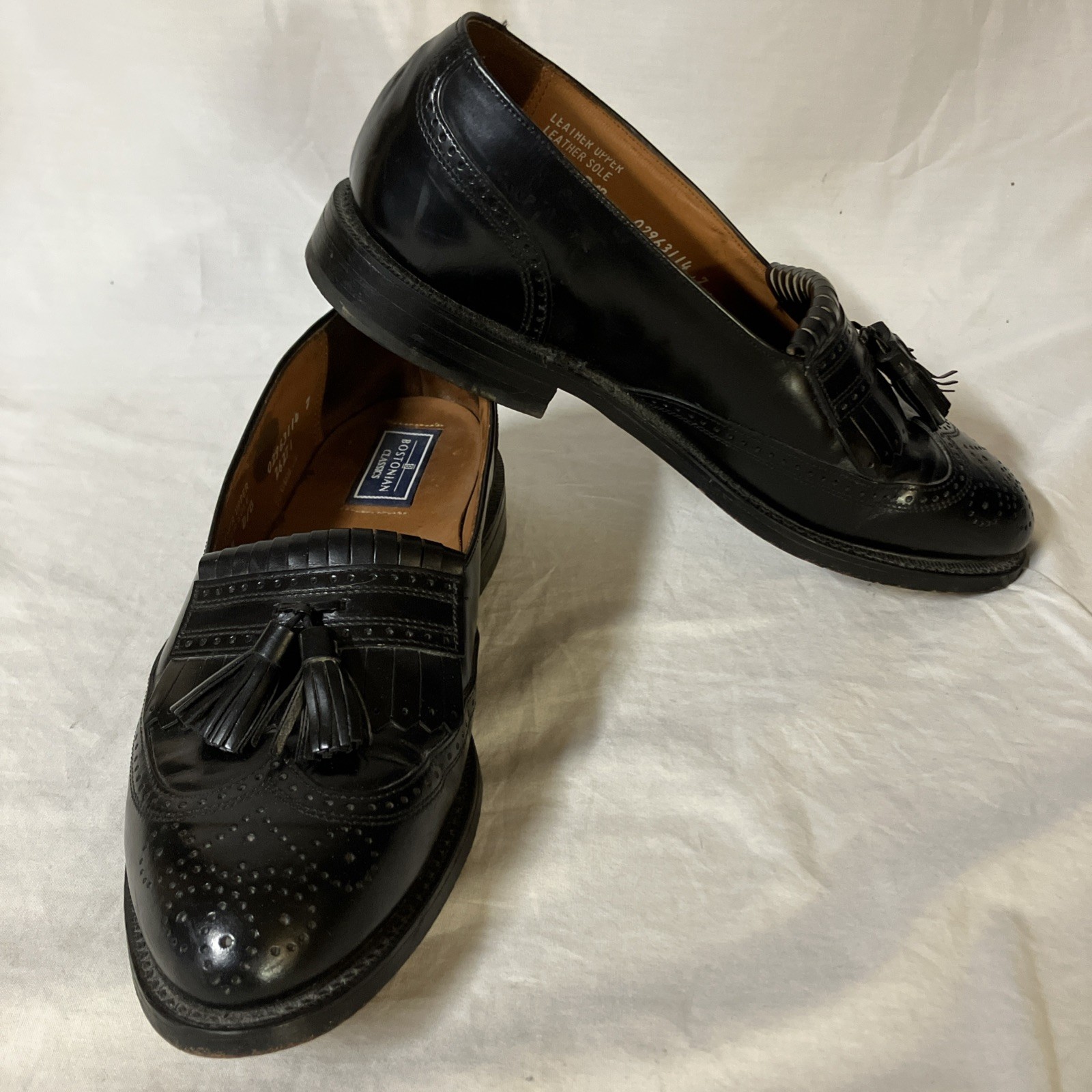 Bostonian Classics Mens Black Leather Wingtip Tassel Kitte Loafers 8 D/M USA FS