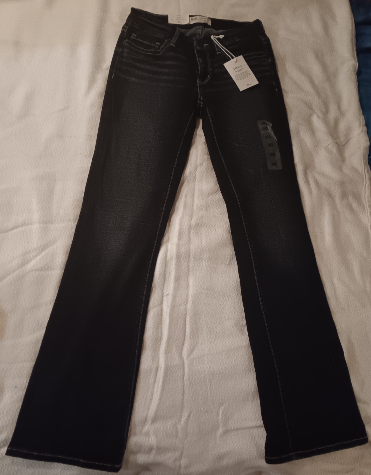 BKE Stella Slim Fit Low Rise Bootcut