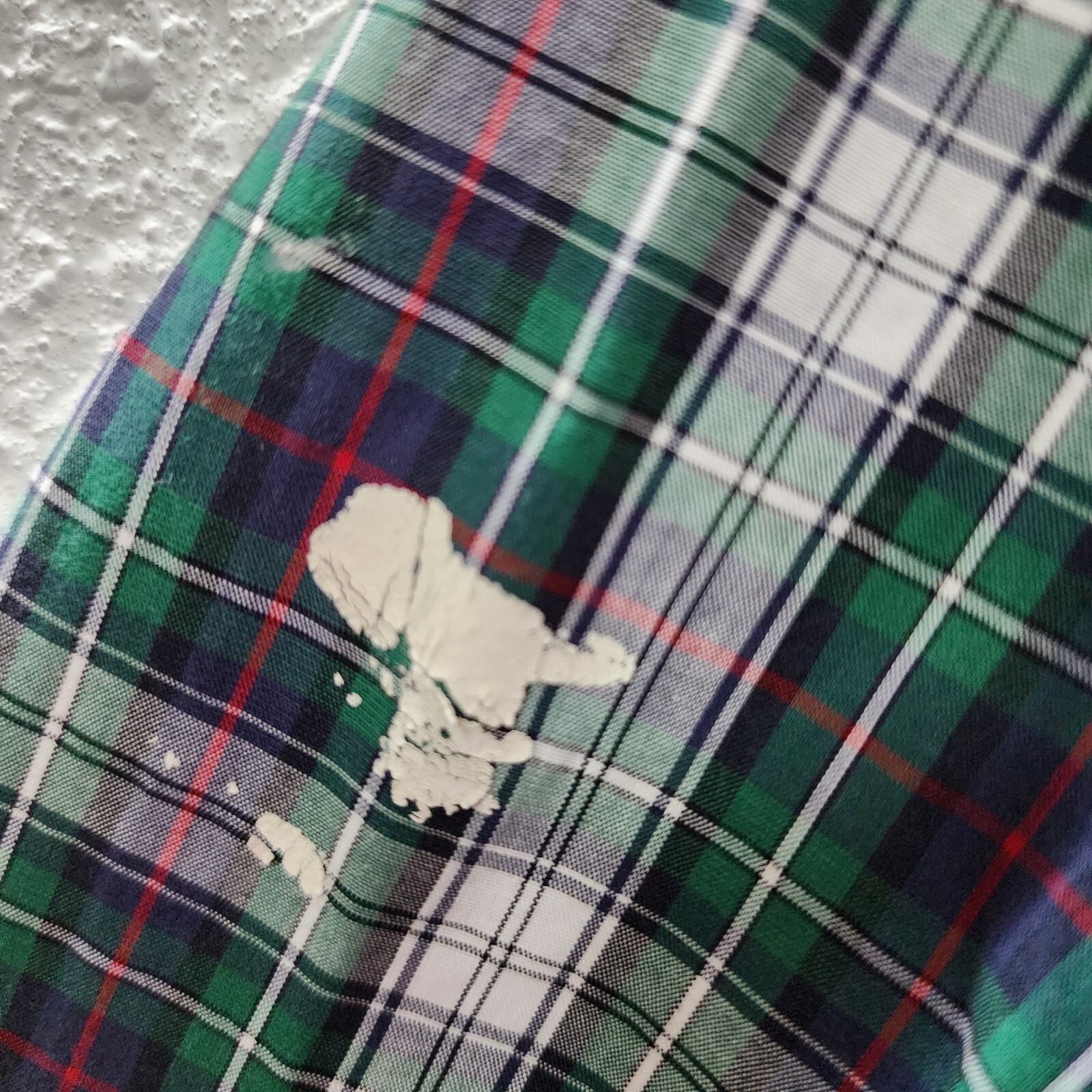 Nautica Men’s Slim Fit Wrinkle-Resistant Plaid Shirt, Green, Large**DEFECTIVE**