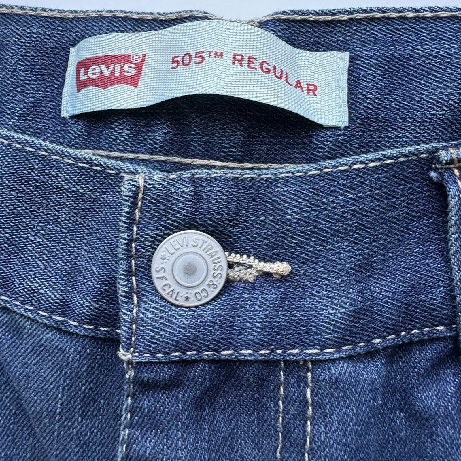 Levi’s 505 Men’s Straight Regular Fit Dark Wash Denim Jeans 29×31 18REG