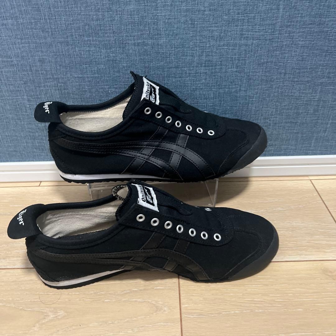 Onitsuka Tiger Mexico 66 Slip-On Men 7.5 US Black Good Condition