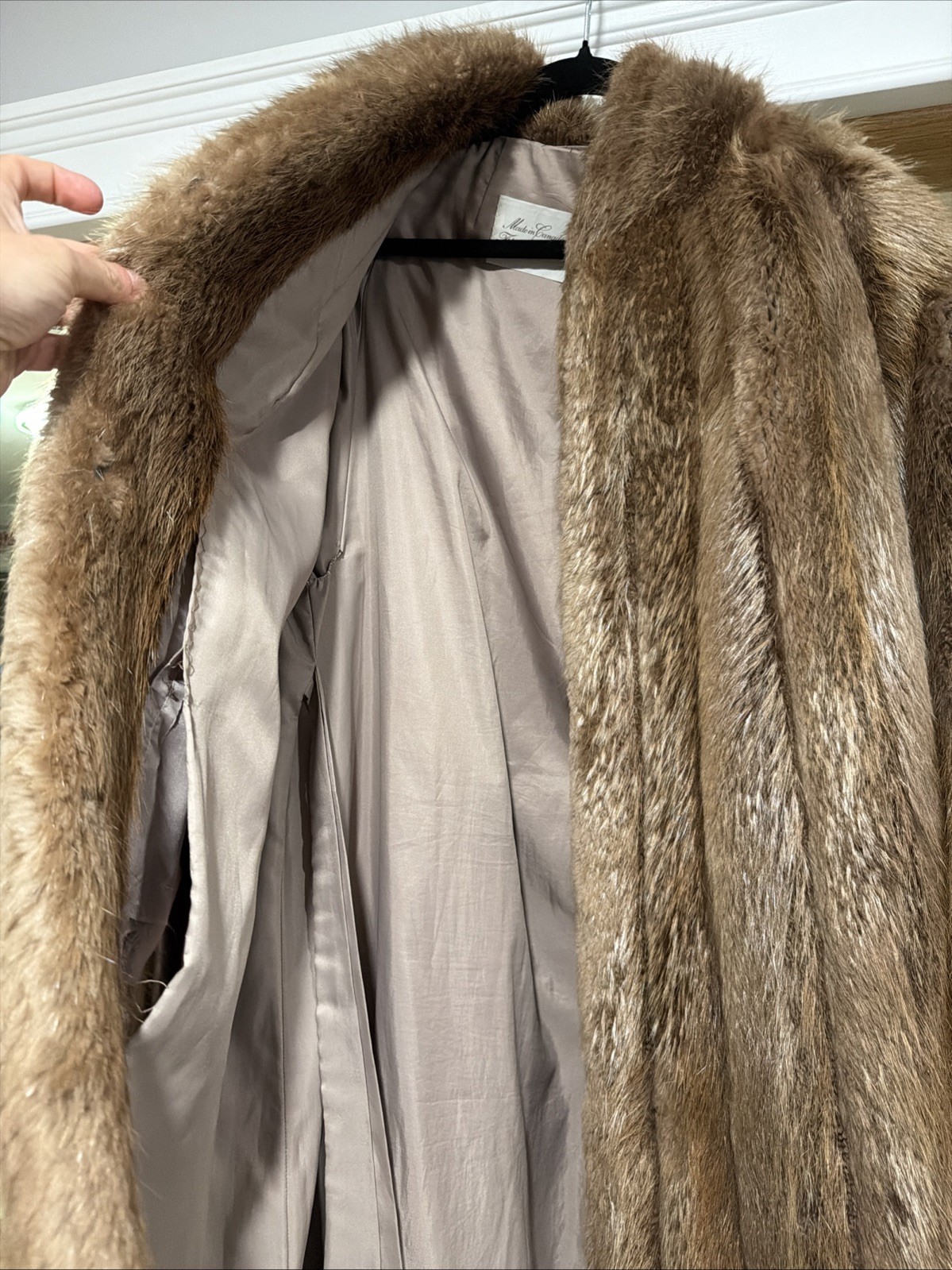 Long Real Beaver Fur Coat size 10 (originated From Canada)