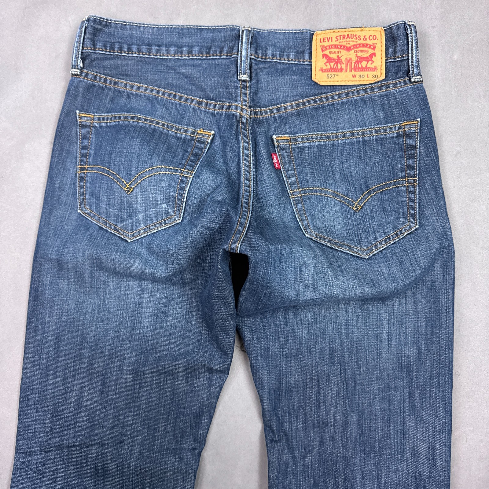 Levis Jeans Mens 30×27 Blue 527 Bootcut Denim Pants Western Faded (Tag30x30)