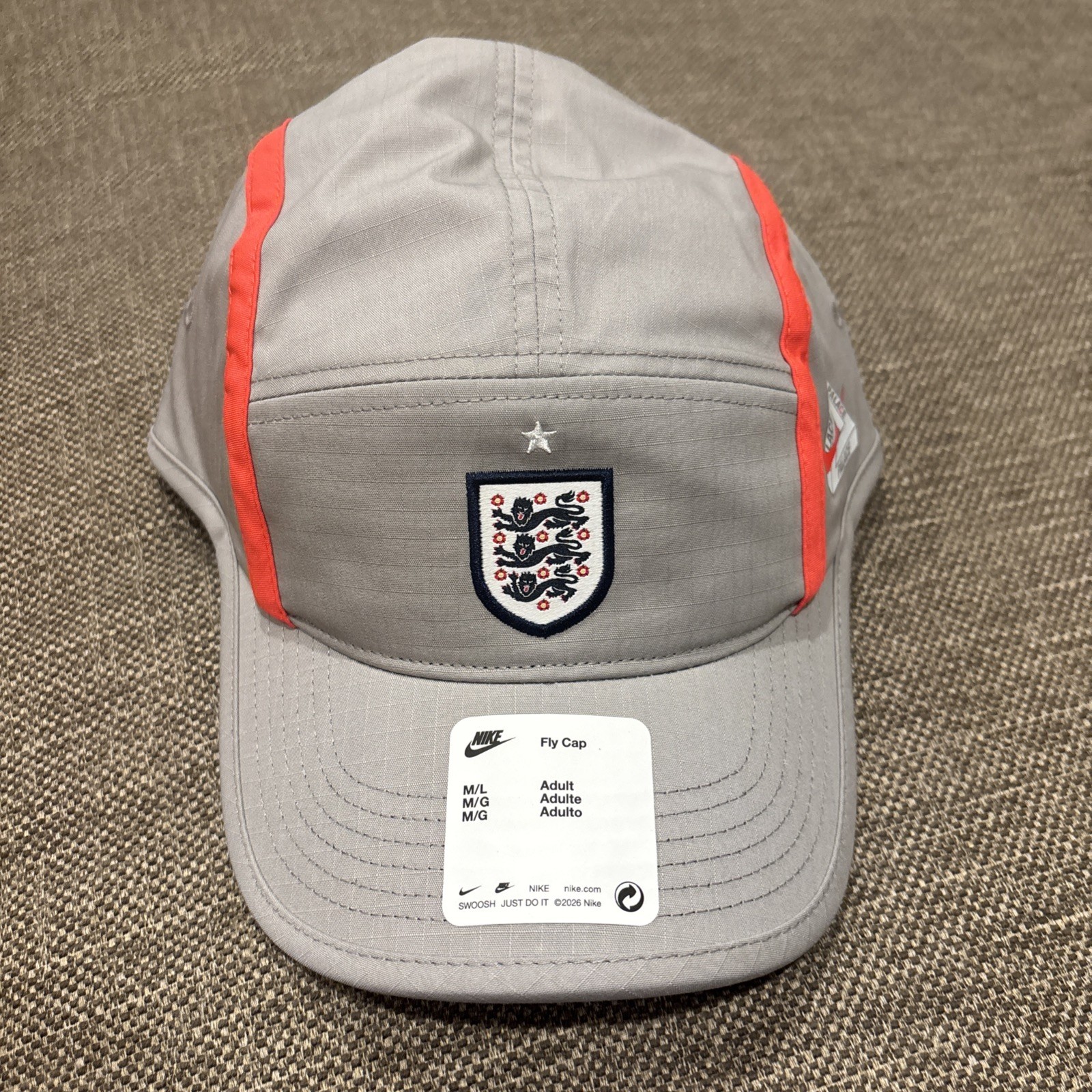 Nike England x Palace Soccer Fly Cap IO9461-052 Unisex M/L