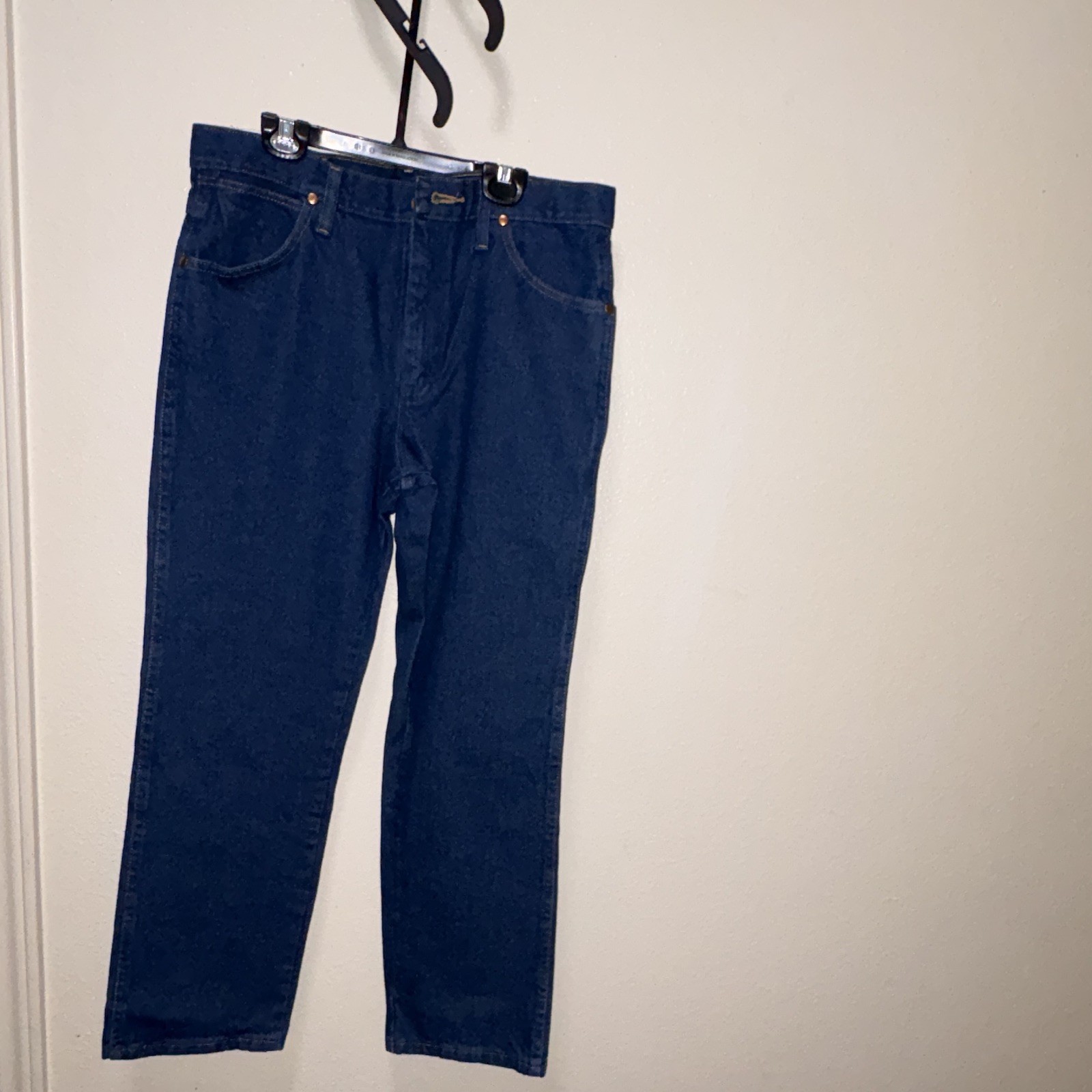 Wrangler Cowboy Cut Men’s Slim Fit Straight Leg Dark Wash Blue Denim Jeans