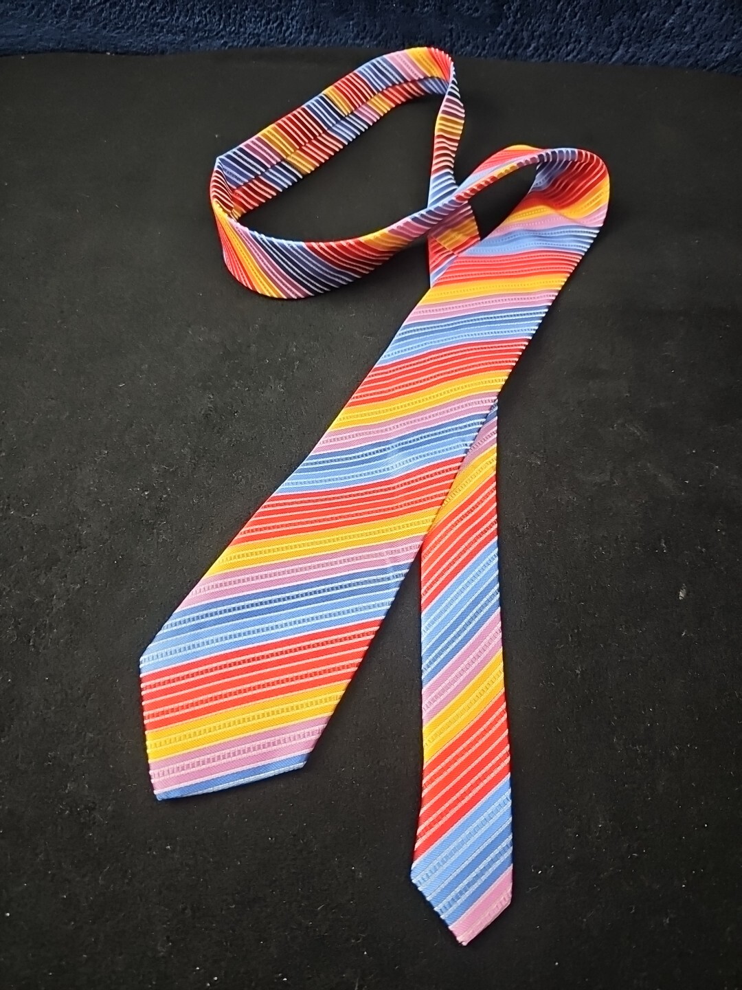Weishang Silk Tie Woven RAINBOW Striped 58″ X 3.125″ EUC