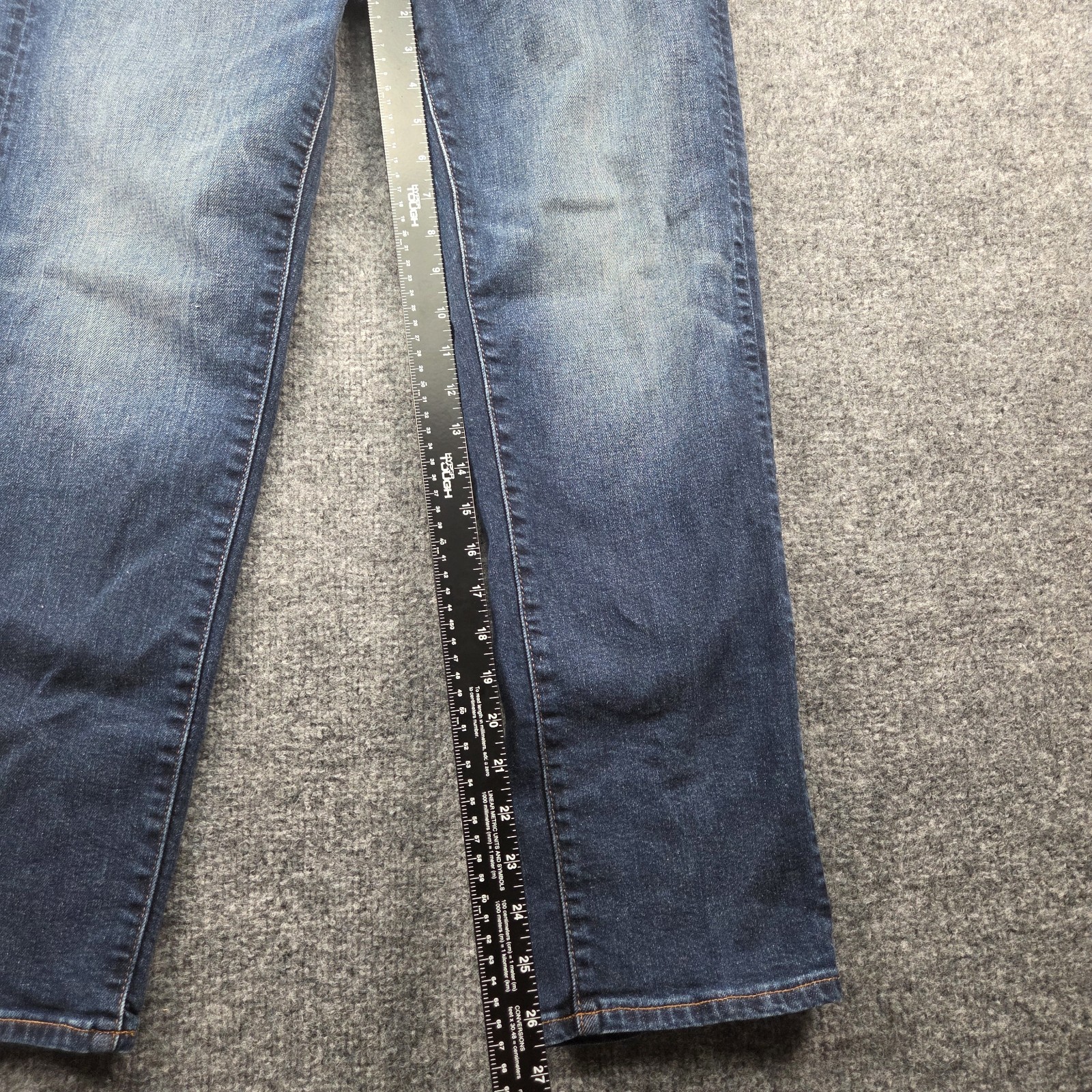American Eagle Mens Jeans Size 30×30 AirFlex+ Athletic Straight Stretch Denim