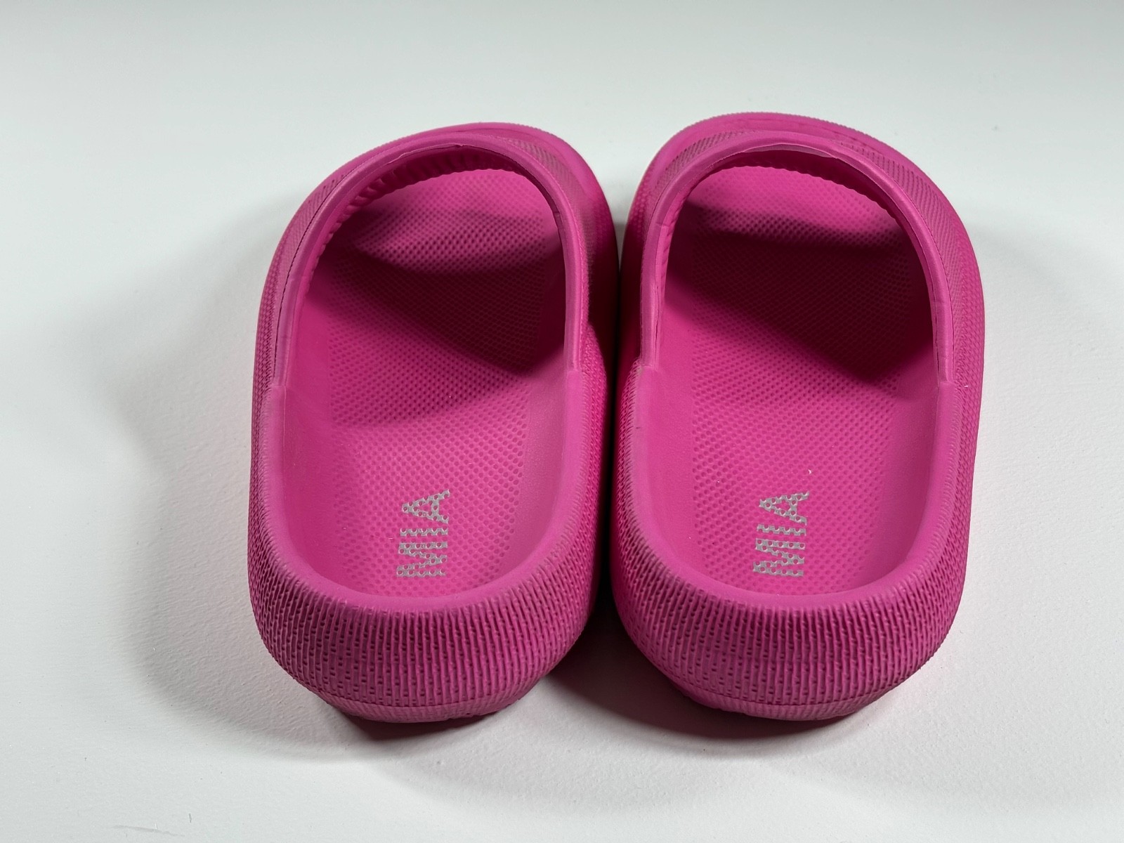 MIA Slides Womens 7 Pink Comfort Sandals Soft Cushion Slip On Pool Beach Casual