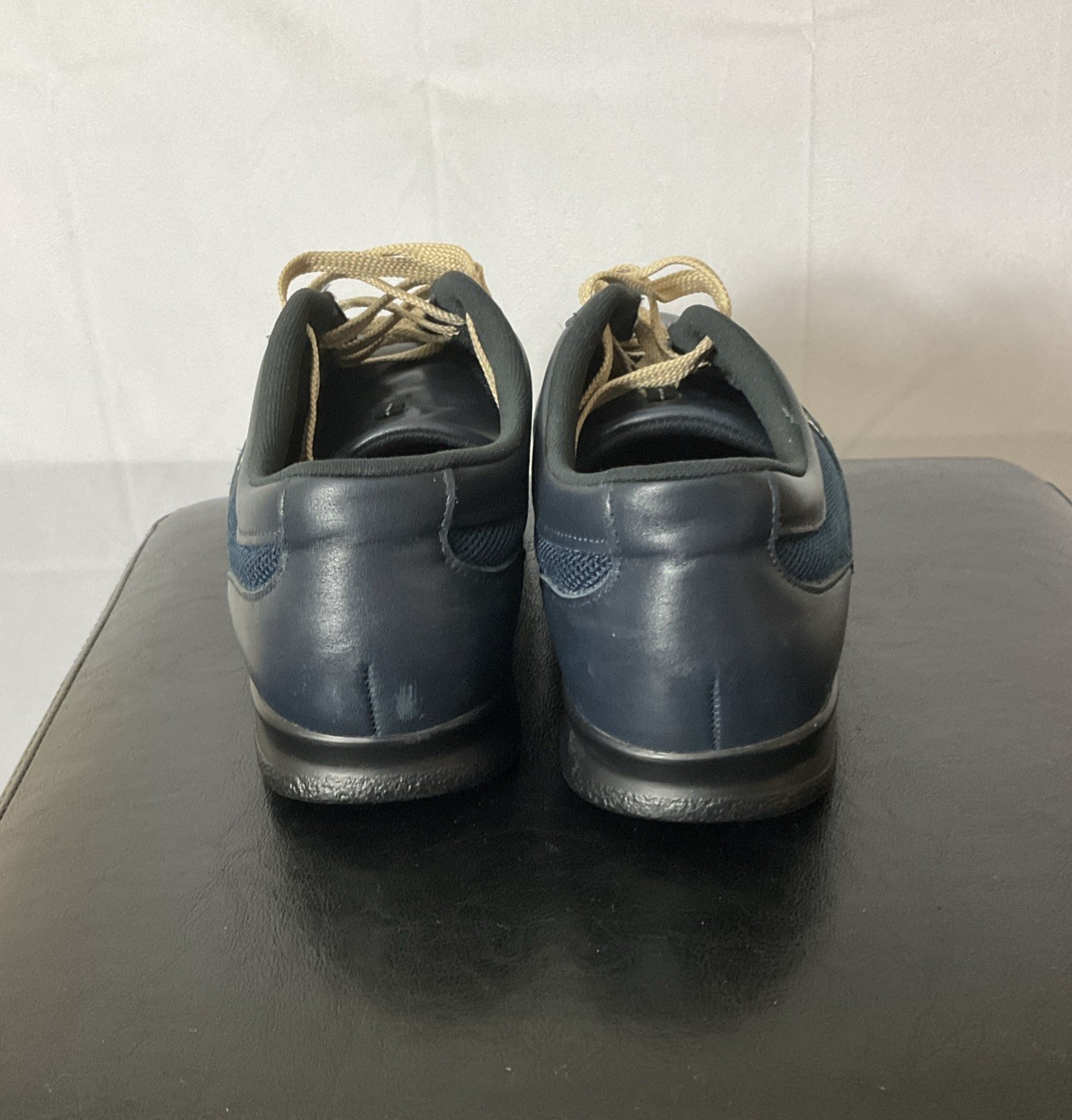 SAS Mesh and Leather Walking Sneakers Women’s Size 11M Navy