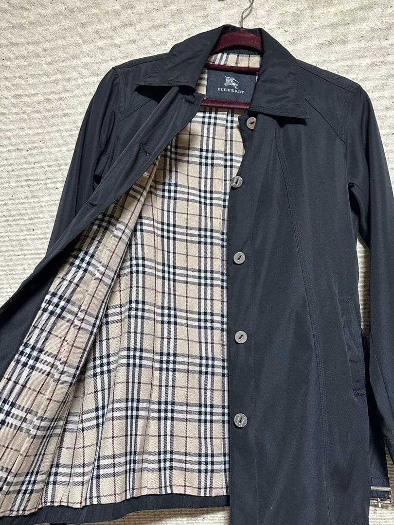 Burberry Black Short Trench Coat Size M