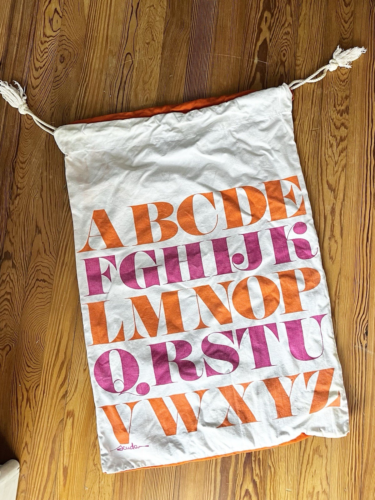 Vintage Scuda Retro Alphabet Typography Laundry Bag