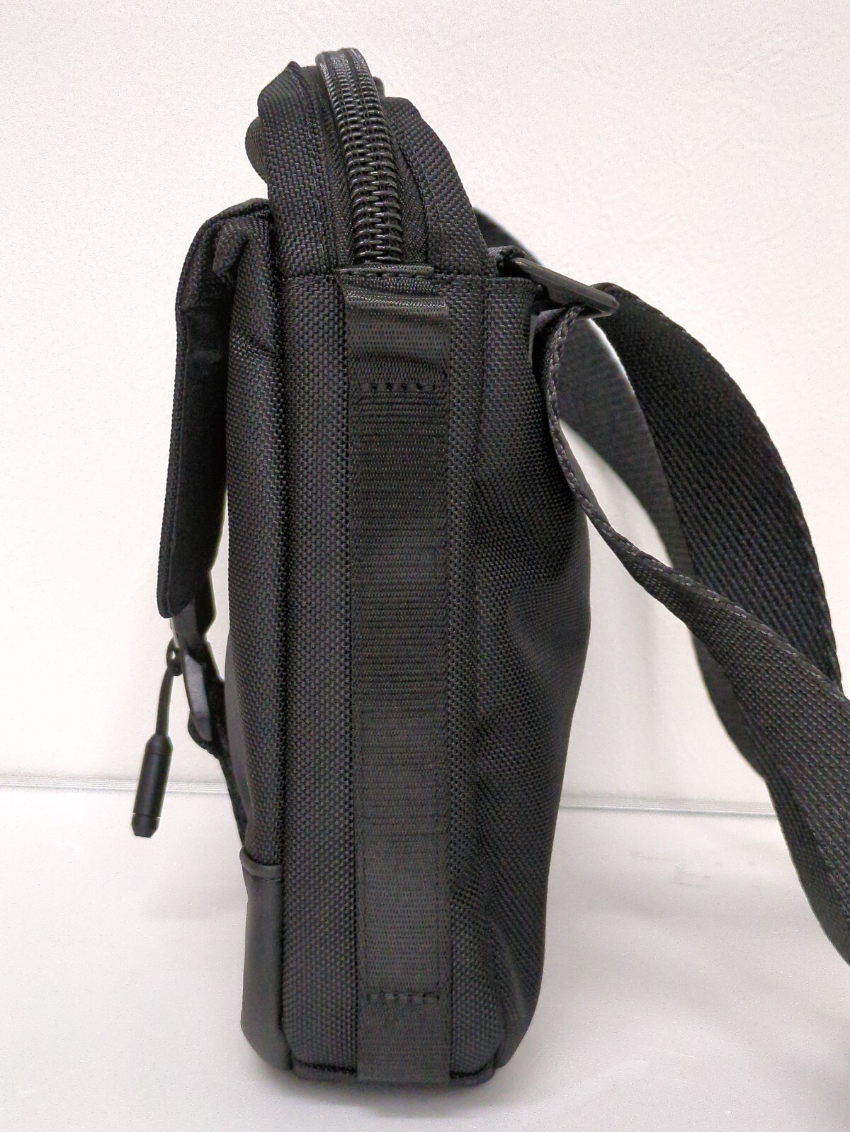 TUMI ALPHA Bravo Junior Shoulder Crossbody Bag Black Navy 2 Colors Outlet