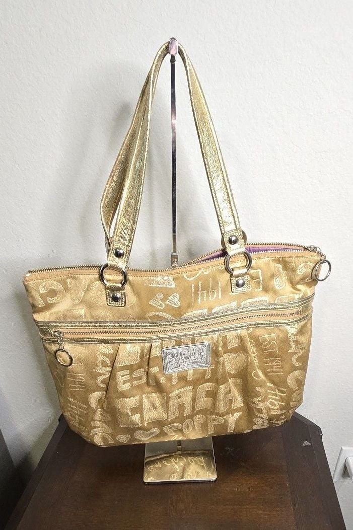 Coach Poppy Story Patch Glam Tote Bag 15301 Metallic Gold