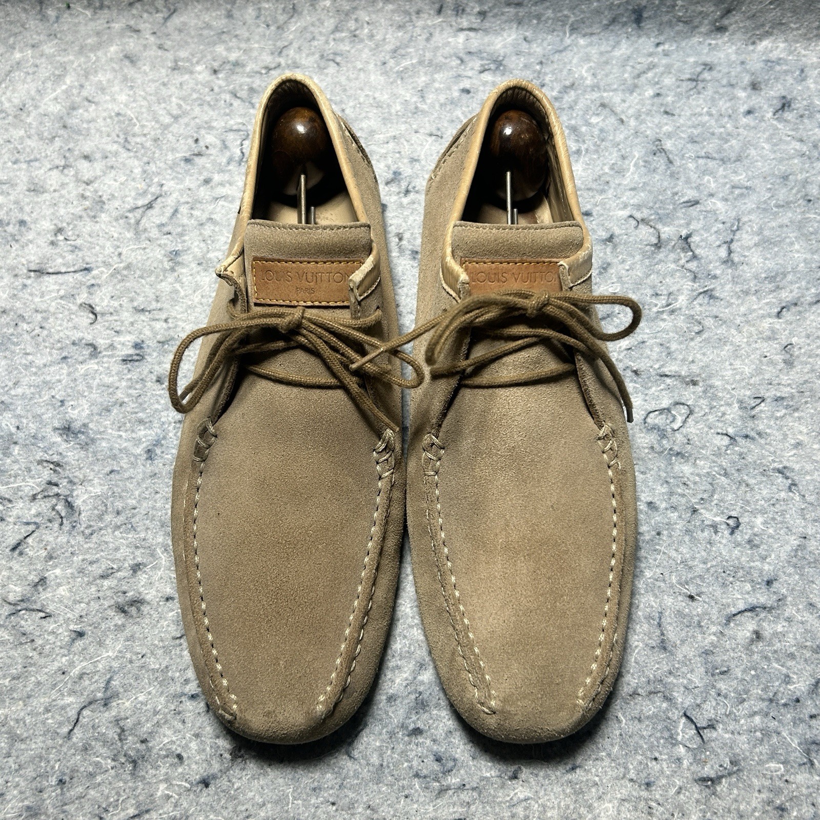 Louis Vuitton Suede TD0053 Shoes Tan Beige Size 38 Made in Italy LV