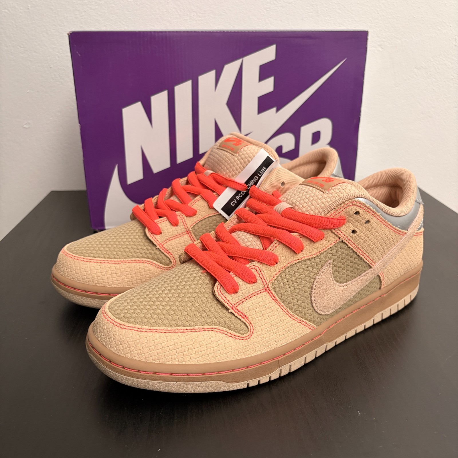 SAMPLE Nike Sb Songkran/Somtum Dunk Low IB6206-701