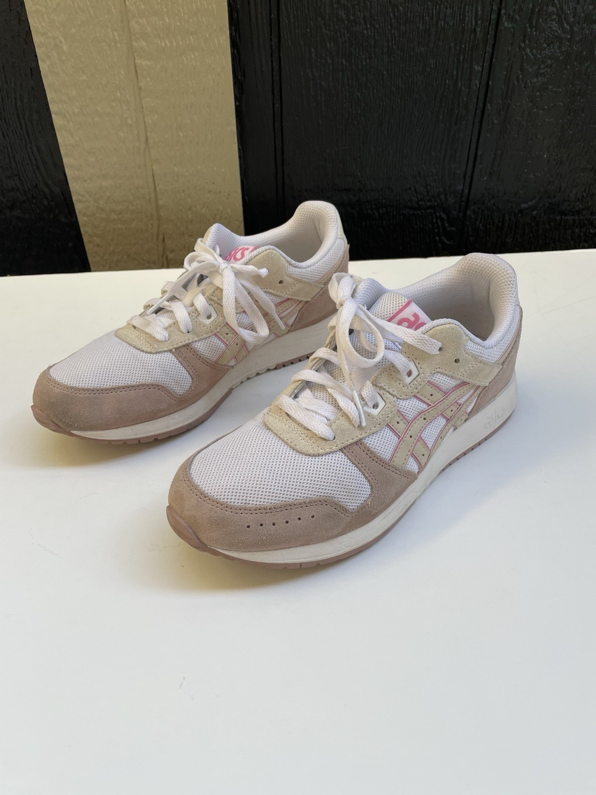 ASICS Lyte Classic Beige Cream Tan Mesh Suede Sporty Sneakers Womens Size 8