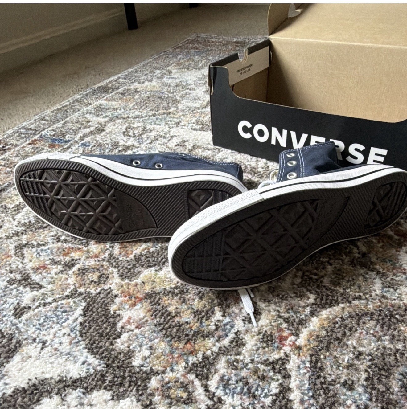 NEW Converse Chuck Taylor All Star CLASSIC High Men’s sz9 Sneakers Black/White