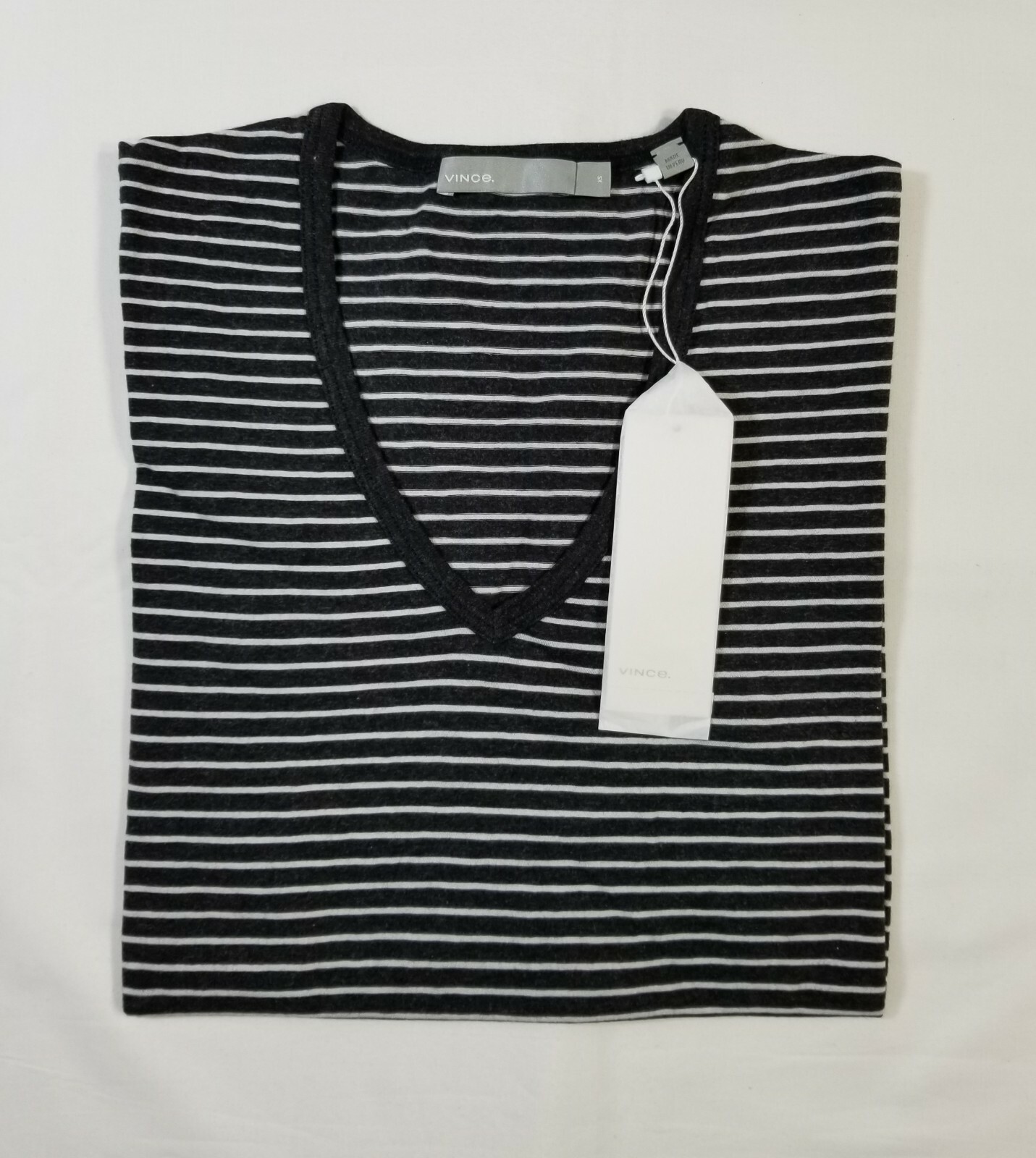 NWT Vince Striped V-Neck Short Sleeve Tee in Black/White 100% Pima Cotton XS $85