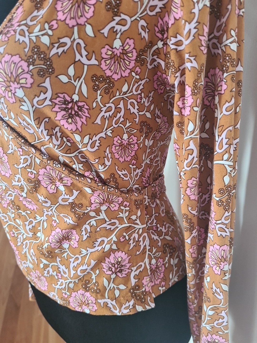 Arnhem Soi Gypsy Brown Pink White Bohemian Hippie Wrap Around Top 10 👇check
