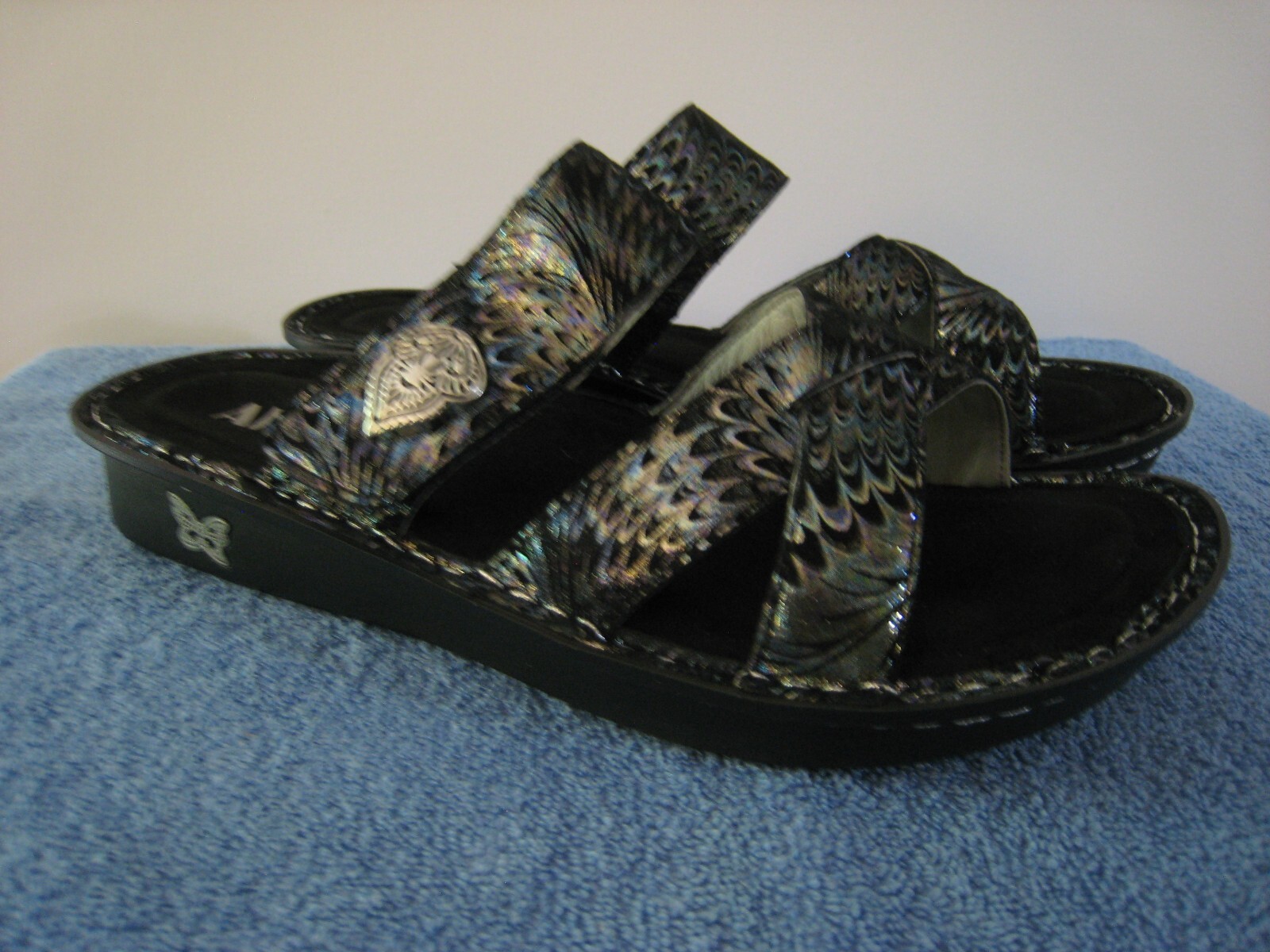 Alegria Victoriah Lustrous Slide Leather Sandals Black Multi Metallic 39M US 9