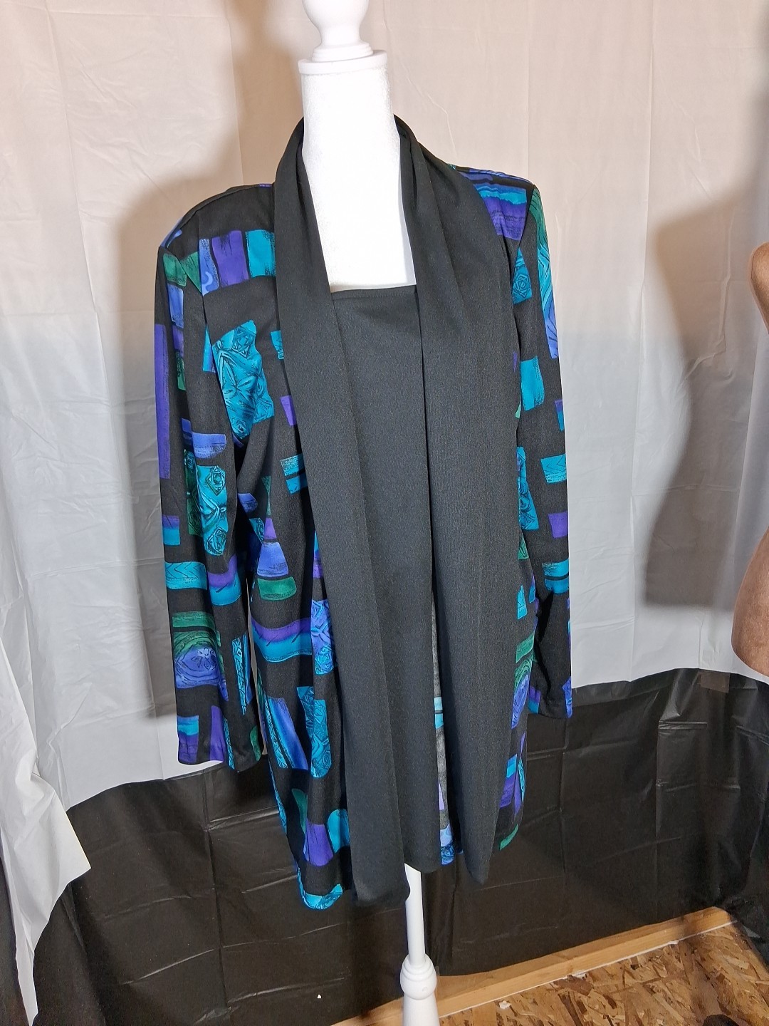 Top Notch Vintage Women’s Black,purple, blue 90’s Shirt Shoulder Pads Size 12