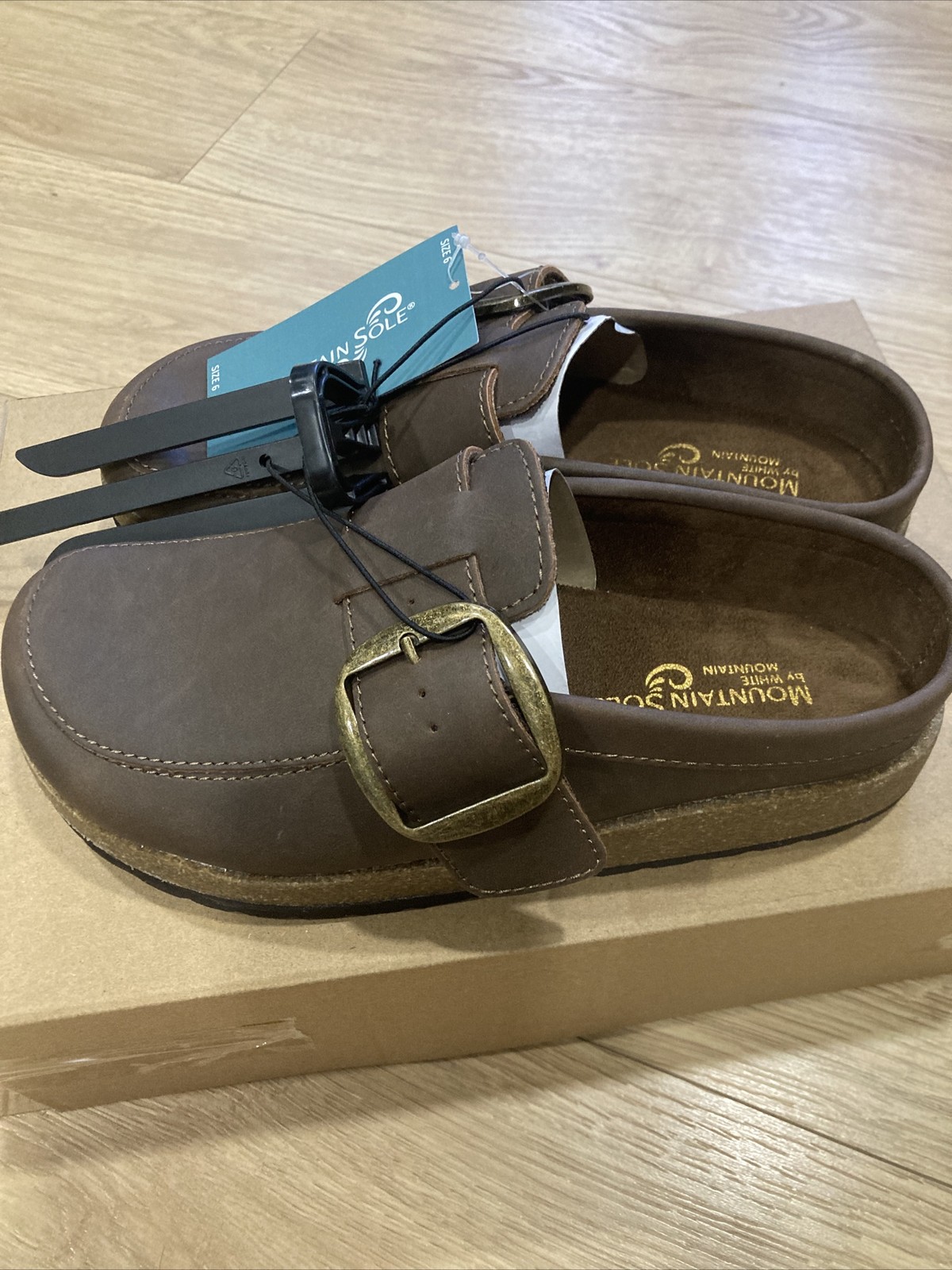 Mountain Sole By White Mountain W MS Clog Style: 674946214 Brown Sandals Size 6