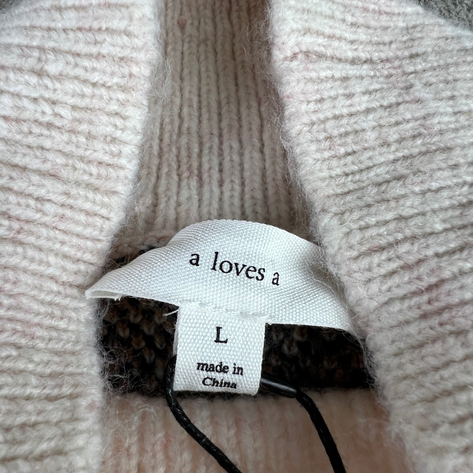 a loves a Fair Isle Sweater Women Large Cream Tan Navy Mock Neck Pullover Nordic