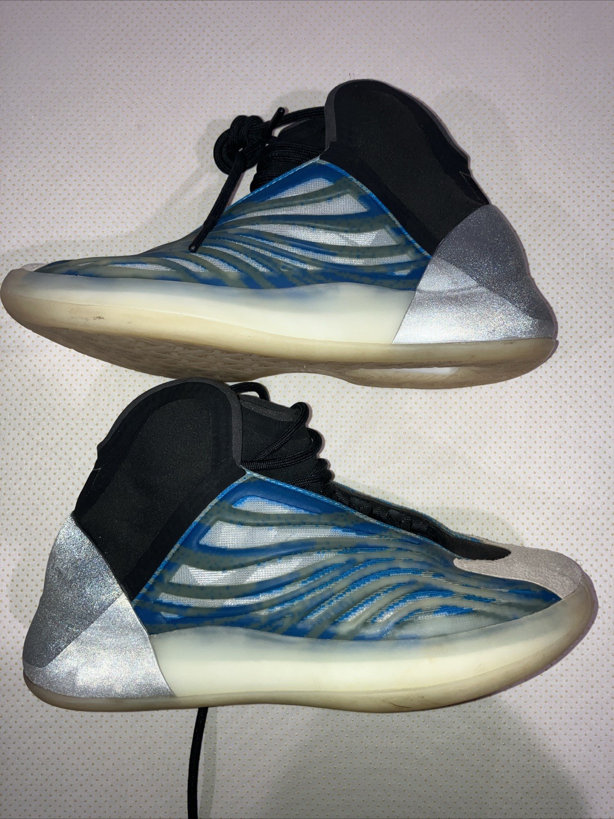 Adidas Yeezy Quantum Frozen Blue Size 8