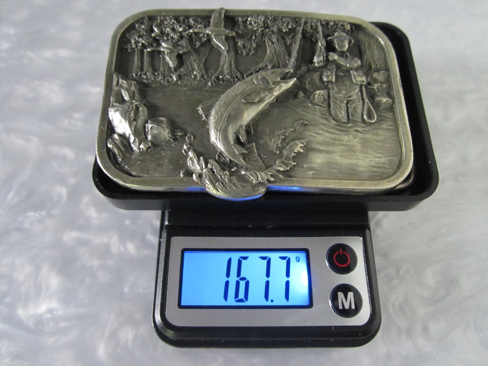 VINTAGE 1982 SALMON FISH OUTDOOR SPORTS FISHING SISKIYOU FISHERMANS BELT BUCKLE