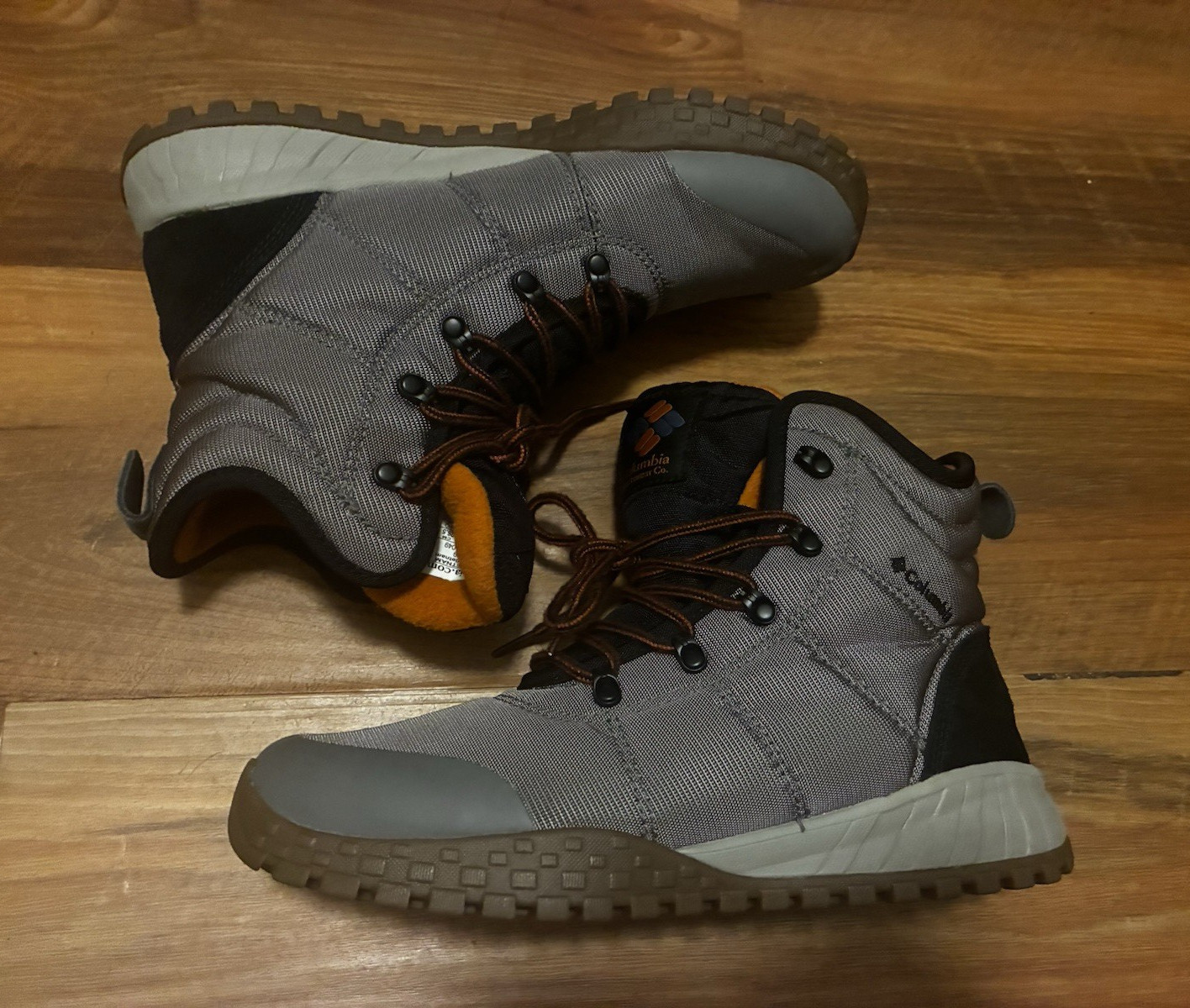 Columbia Waterproof Men’s Hiking Ankle Lace-Up Boots Gray Black Brown US 8.5