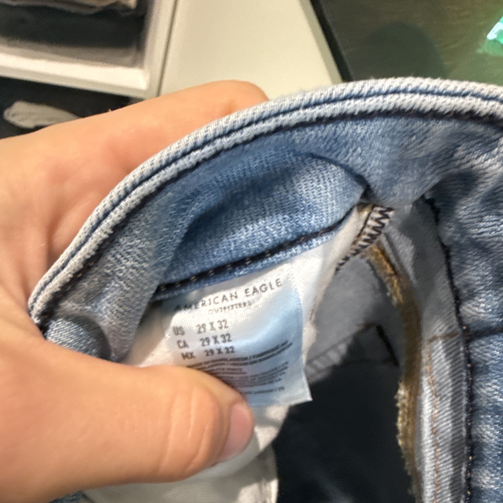 American Eagle AirFlex+ Temp Tech Men’s Blue Light Wash Distressed Denim Jeans
