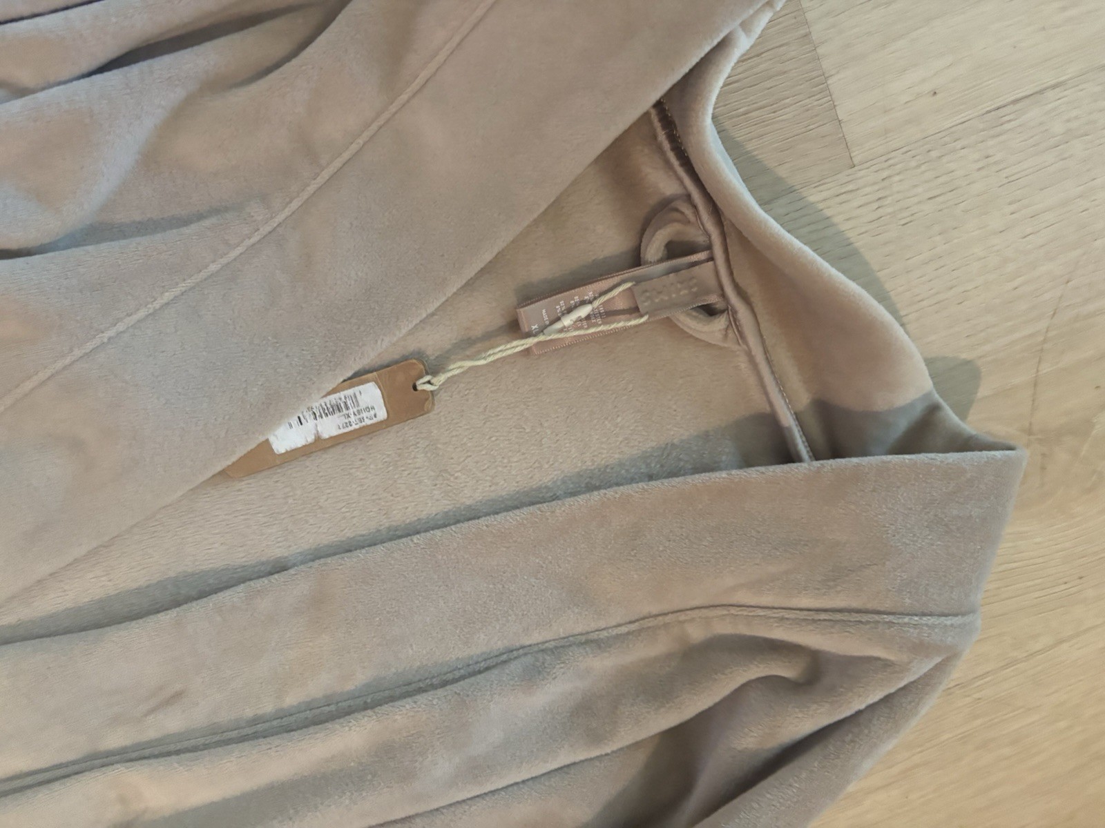 SKIMS Velour Fleece Wrap Sleep Set