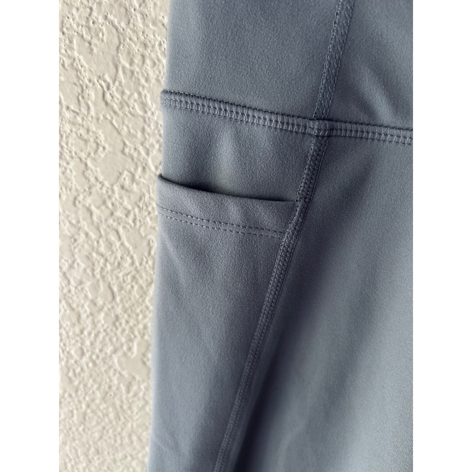 Danskin Blue High Waisted Pocket Leggings Scalloped Hem Small 1806539