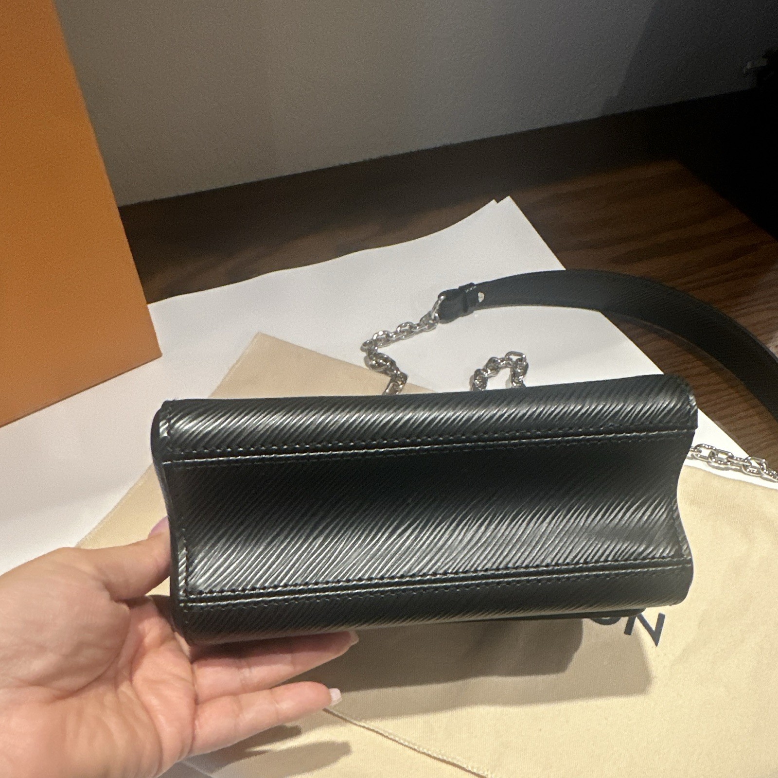 Louis Vuitton Black LV Logo Crossbody Bag Chain Strap Dust Bag Box