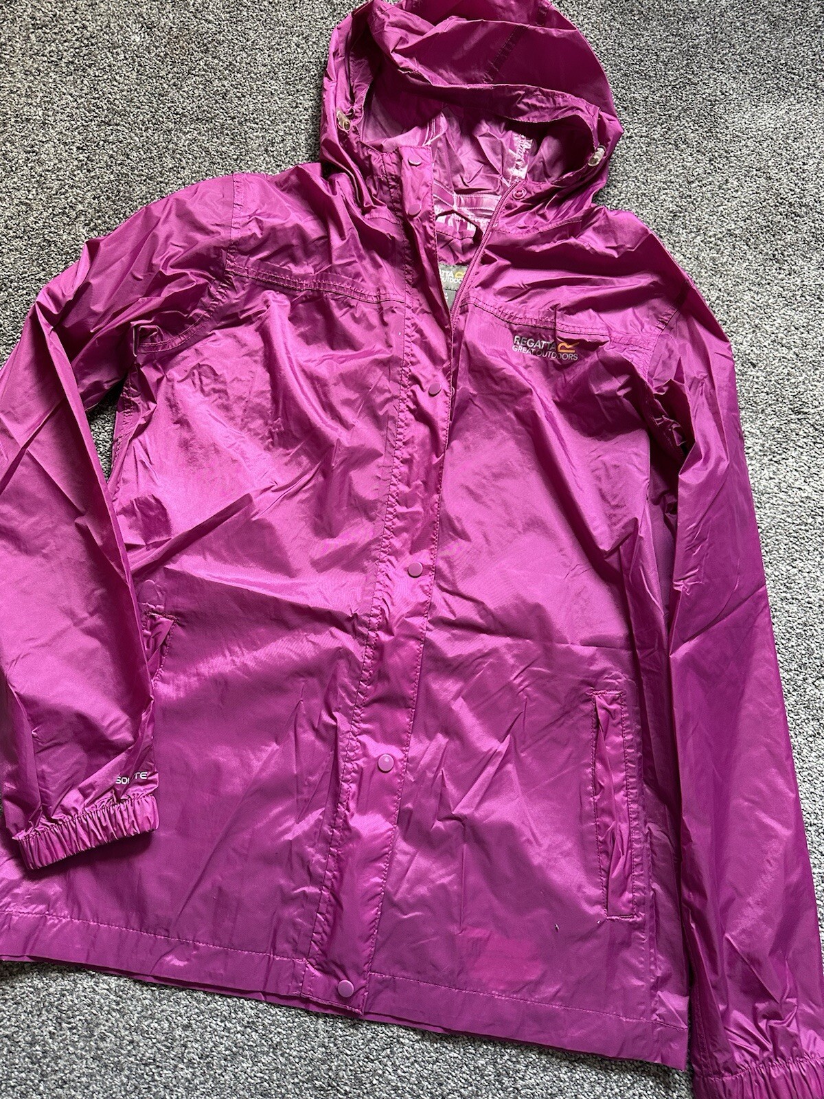 Regatta Waterproof Jacket Womens Size 14 Purple Hooded Zip Pocket Walking (G25)