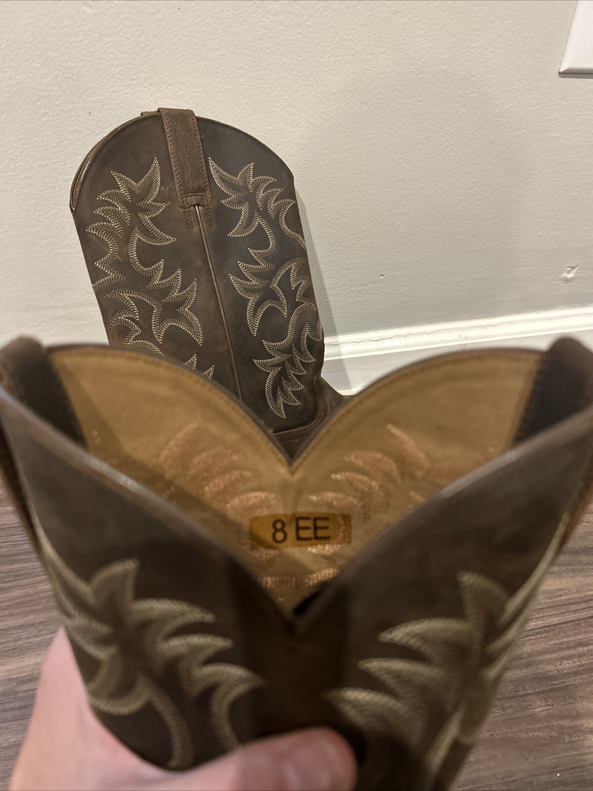 Ariat 34725 Distressed Brown Leather Cowboy Western Boots Men’s sz 8EE